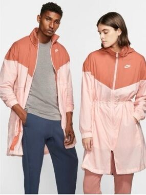 NIKE Women’s Trench Windrunner ‘Echo Pink’